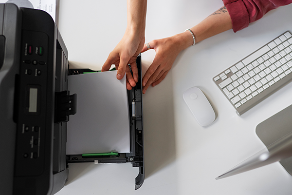 O que é a manutenção preventiva de impressoras e como ela pode ajudar você a economizar
